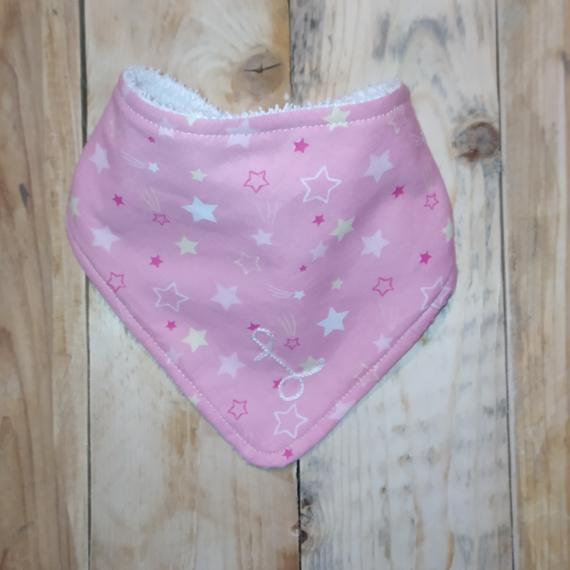 bandana lato cotone fantasia rosa con stelline e iniziale L ricamata